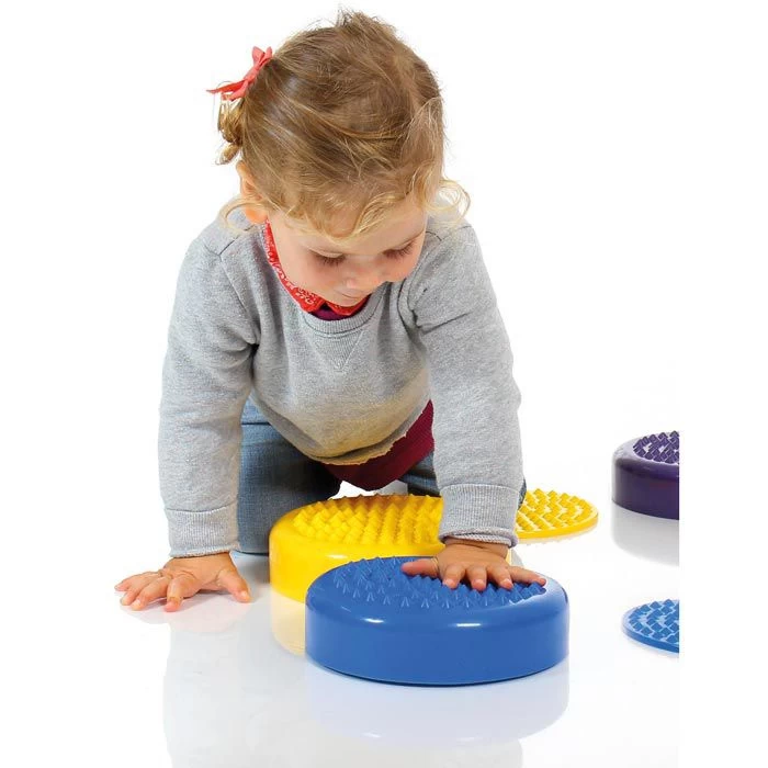 Togu Balance-Pad Senso Balance Kissen Set Rot, Ø 16cm, Reflexzonenmassage, 2 Stück – Bild 3