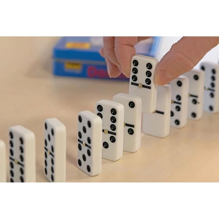 Idena Kartenspiel 6050012 Domino, In Metalldose, Ab 6 Jahre, 2-6 Spieler â Bild 7