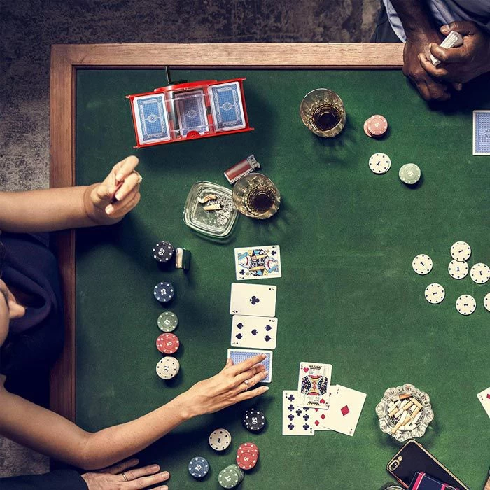 Relaxdays Kartenmischmaschine Mit Kurbel, Manuell, Kartenformat 6,3 X 9,1 Cm, Für 2 Decks – Bild 4